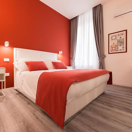 Napoliving Hotel Bagian luar foto