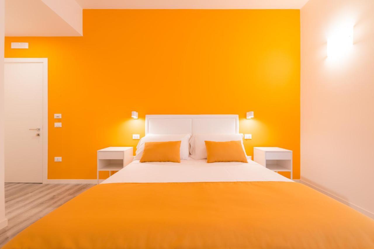 Napoliving Hotel Bagian luar foto