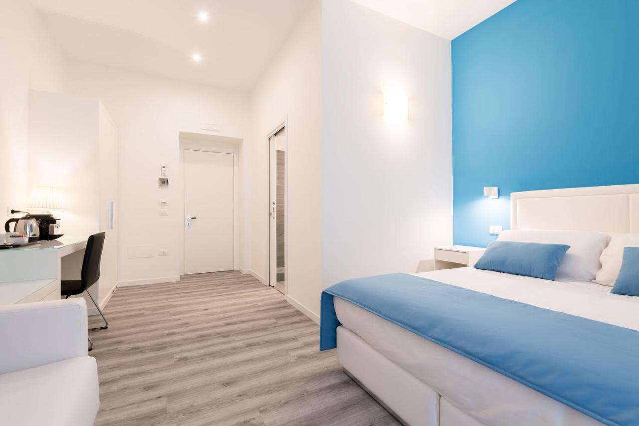 Napoliving Hotel Bagian luar foto