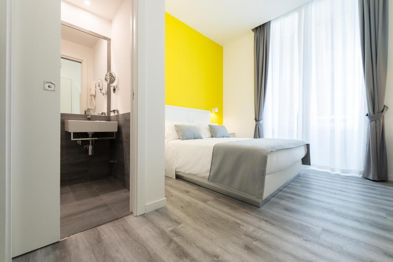 Napoliving Hotel Bagian luar foto