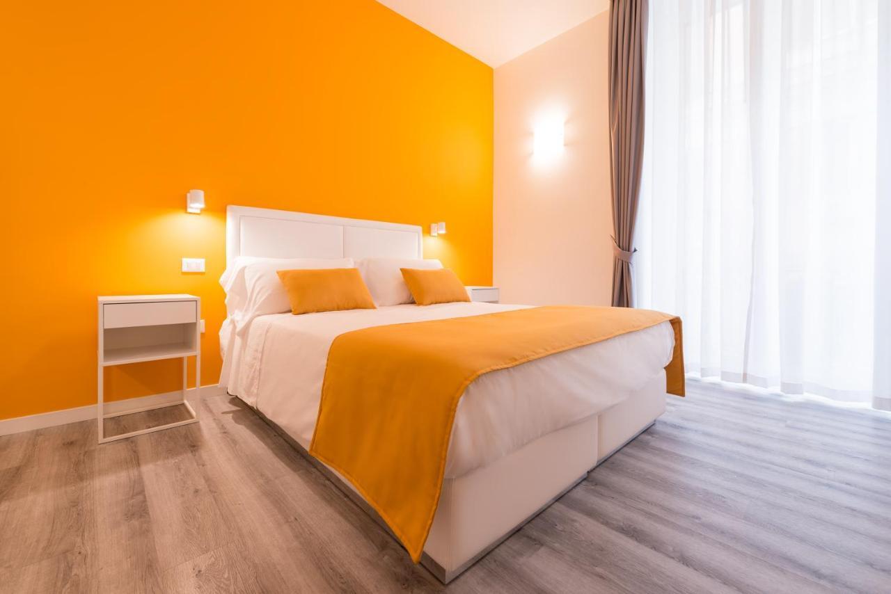 Napoliving Hotel Bagian luar foto