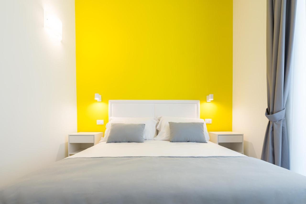 Napoliving Hotel Bagian luar foto